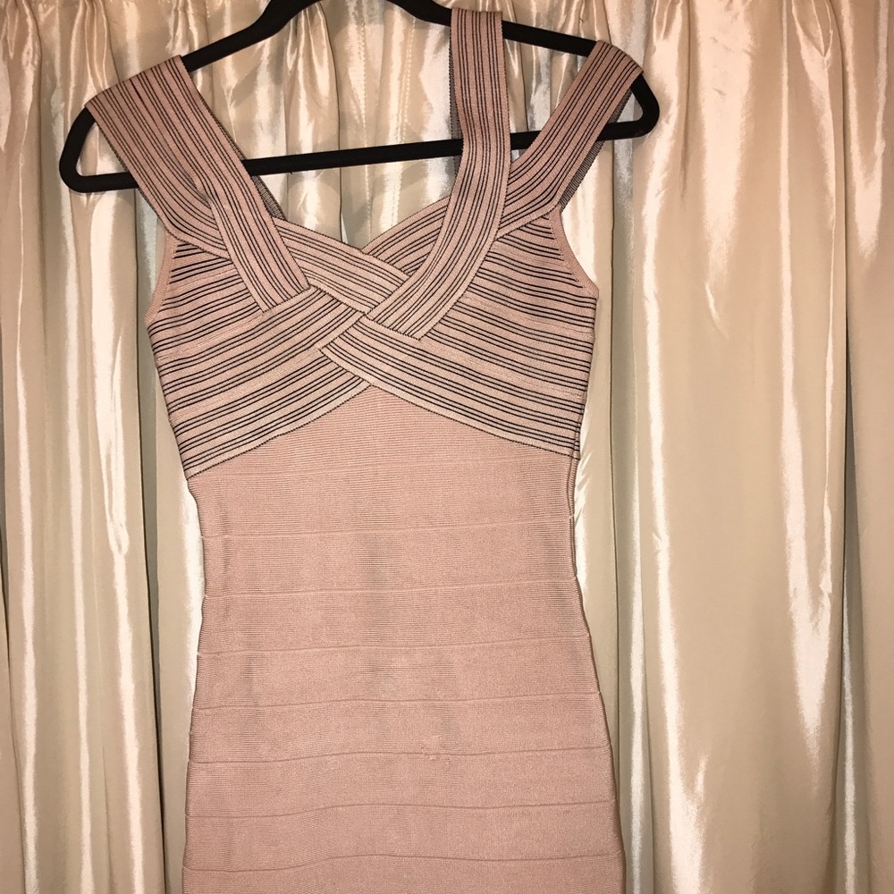 Light pink body-con dress